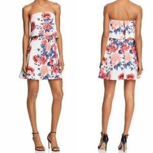 NWOT Aqua Floral Strapless Notched-V Flounce Dress